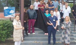 Hołd dla zamordowanego lekarza - protest medyków w Bełchatowie, Piotrkowie, Sieradzu i Łodzi [Foto]