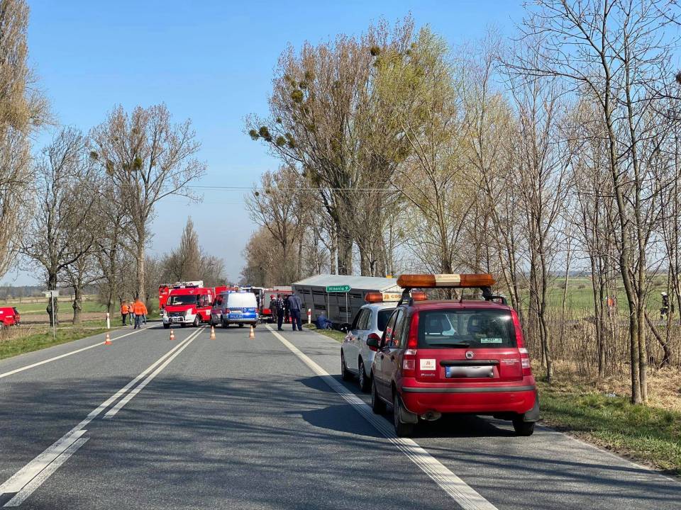 Z ostatniej chwili: Poważny wypadek na DK 91 w Jarochówku. Trwa akcja ratunkowa
