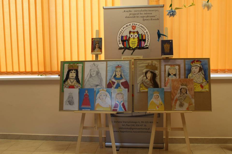 Wystawa pokonkursowa  portretów świętej Jadwigi  Królowej  Polski,  Patronki Szkoły Podstawowej w Witoni