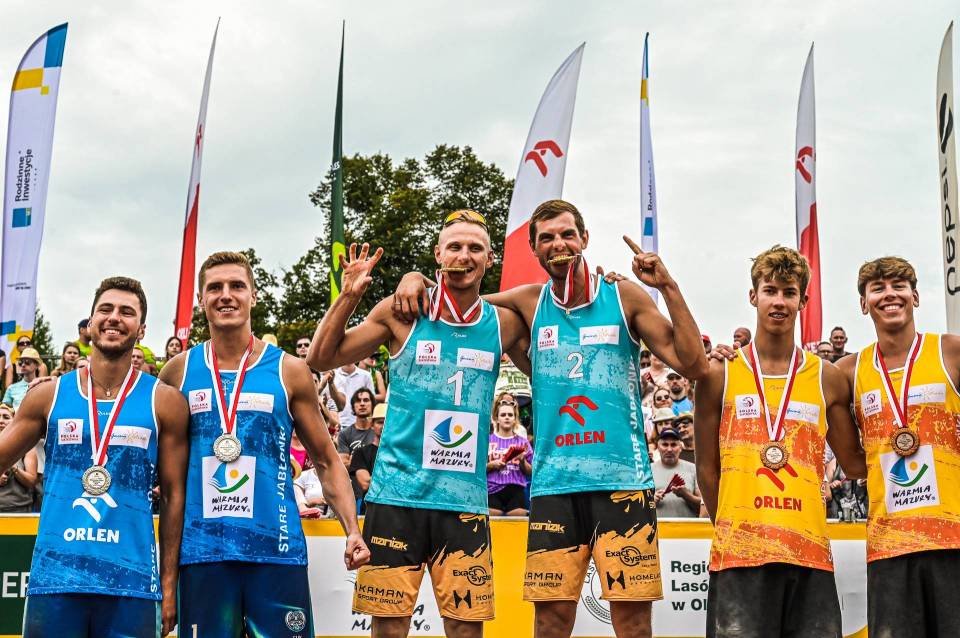 Piotr Janiak i Jędrzej Brożyniak Mistrzami Polski w Siatkówce Plażowej