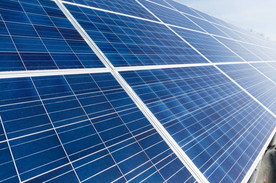 solar-panel-2023-11-27-05-16-47-utc
