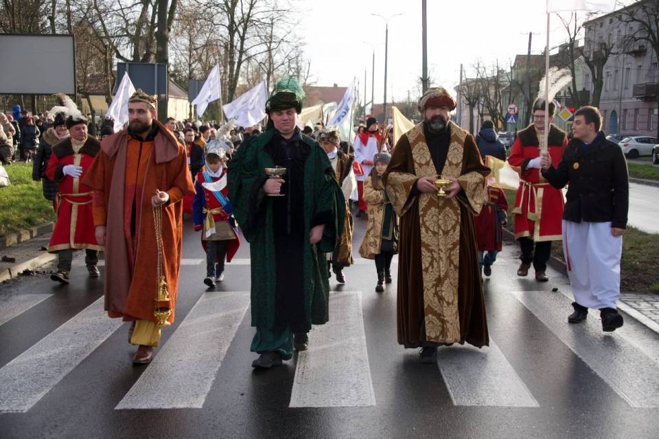 Orszak Trzech Króli ponownie przeszedł ulicami Łęczycy